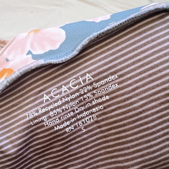 Acacia Echo Bottom in Mahalo Exclusive - Picture 3 of 3